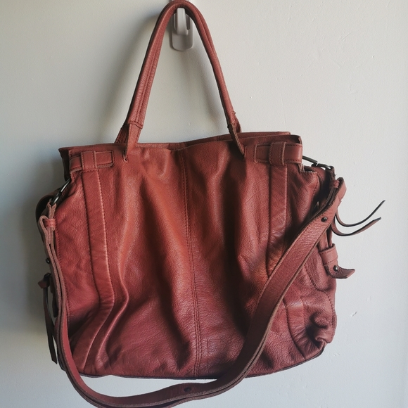 Liebeskind Virginia Sporty Vintage Leather Tote - Picture 11 of 12